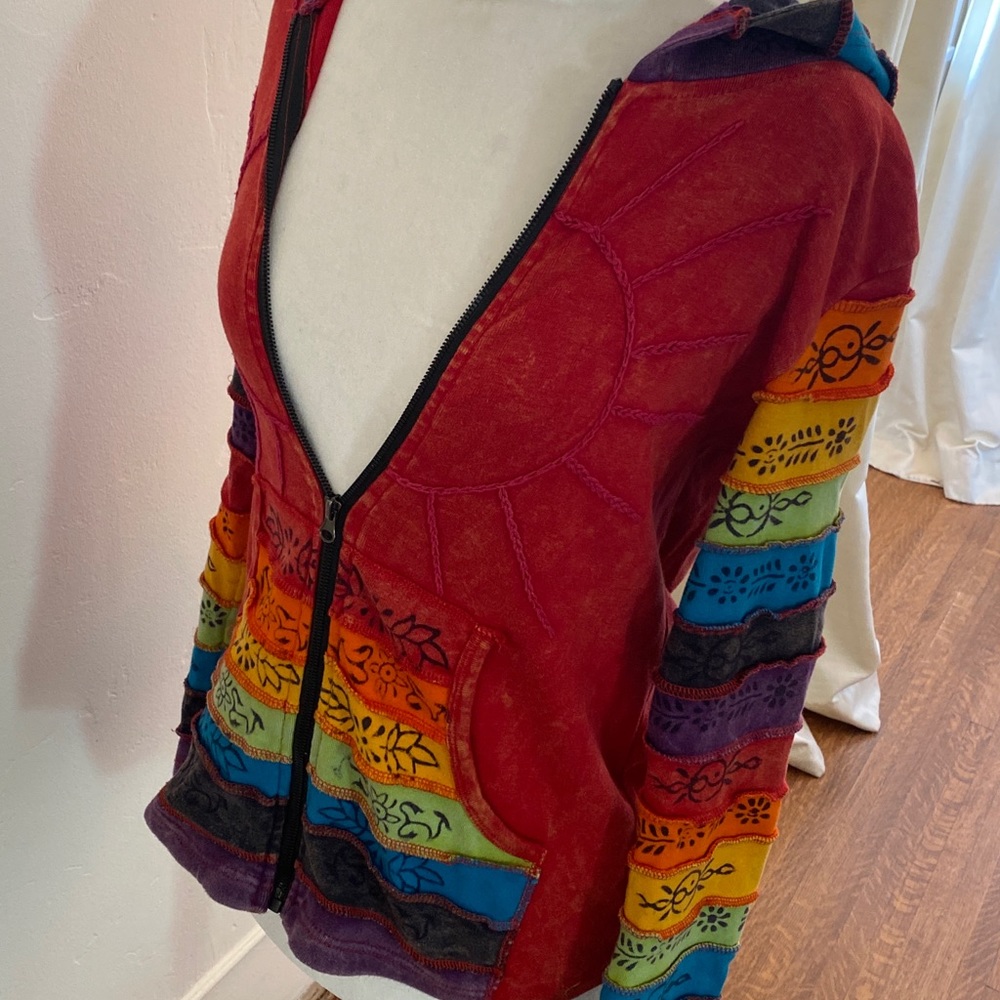 Rainbow colored hoodie size M Om - Picture 4 of 7